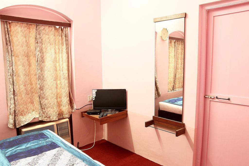 Oyo 2967 Bella Vista Hotell Calcutta Exteriör bild